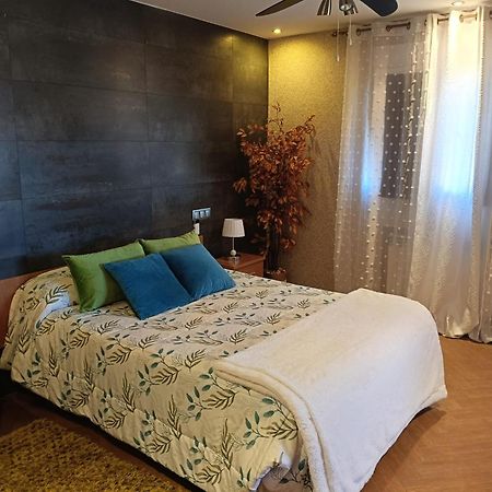 Vila El Hogar De Pepe El Casar de Escalona Exteriér fotografie