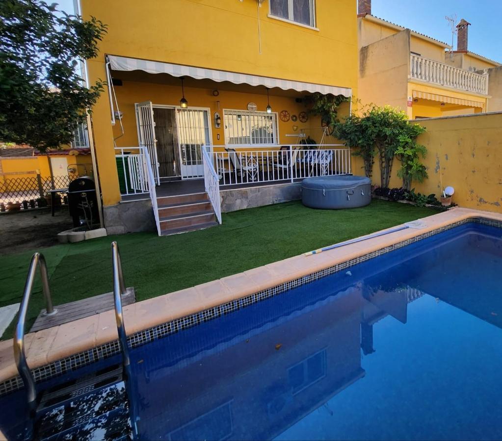 Vila El Hogar De Pepe El Casar de Escalona Exteriér fotografie