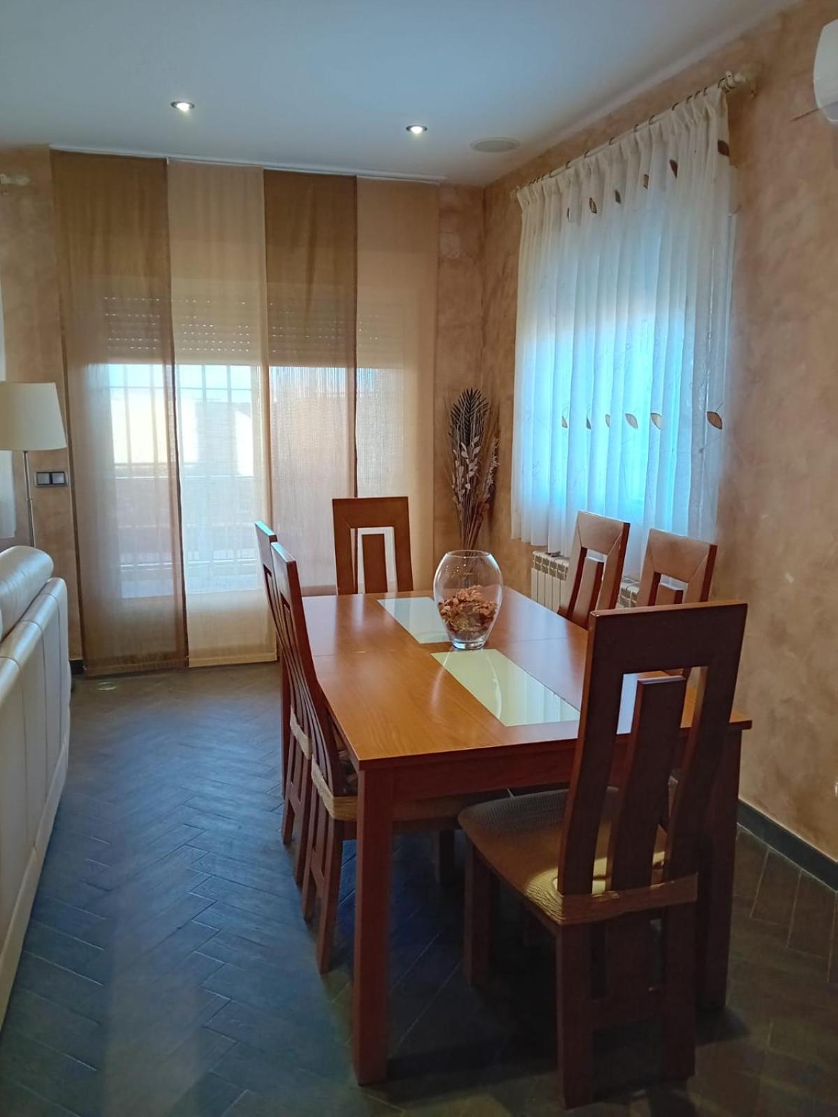 Vila El Hogar De Pepe El Casar de Escalona Exteriér fotografie