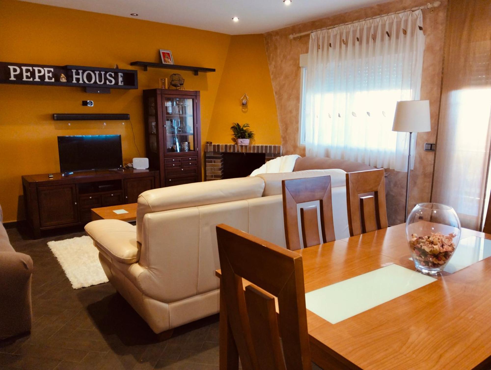 Vila El Hogar De Pepe El Casar de Escalona Exteriér fotografie
